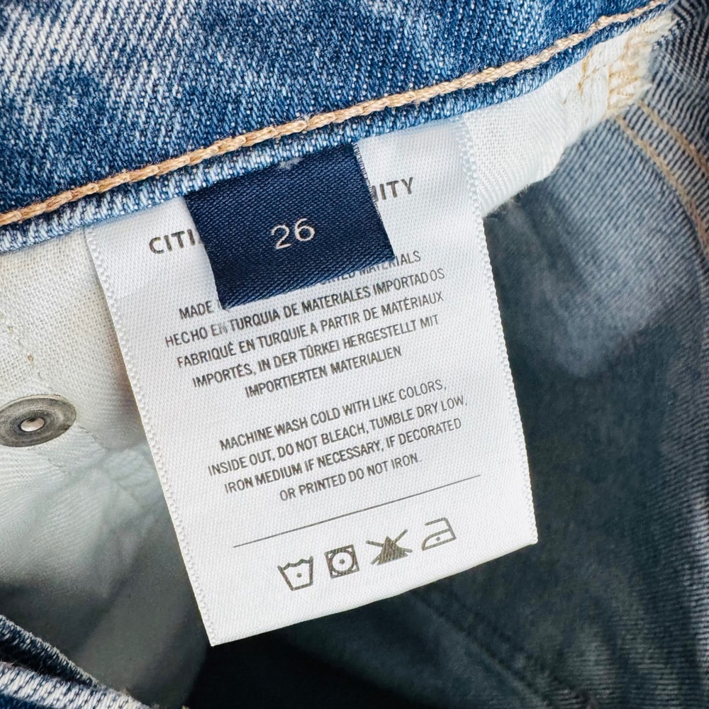 Citizens Of Humanity Straight Leg Jeans in Medium Blue Wash - Delfina Straight - Picture 12 of 13